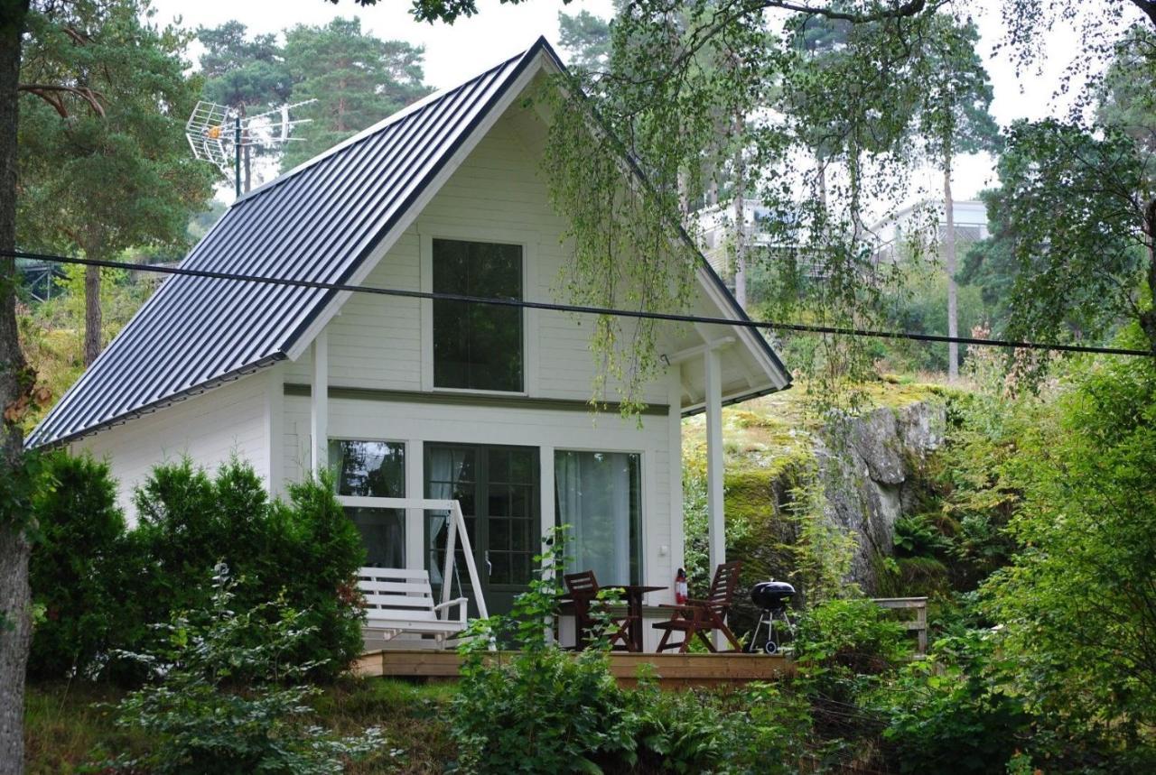 Anfasteroed Gardsvik - Badstugor Med Loft Ljungskile Buitenkant foto